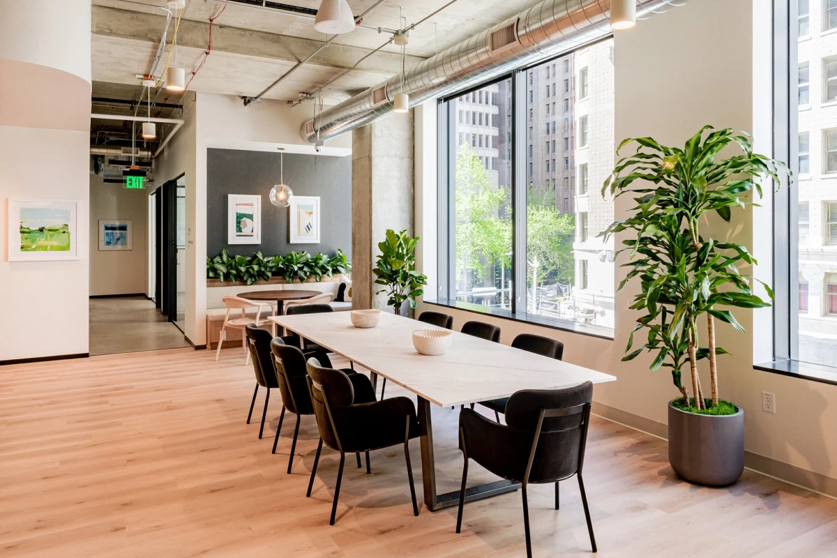 Industrious - Office Space, photo 9
