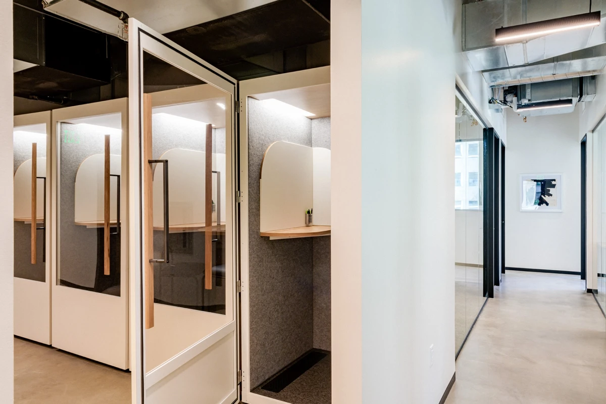 Industrious - Office Space, photo 2