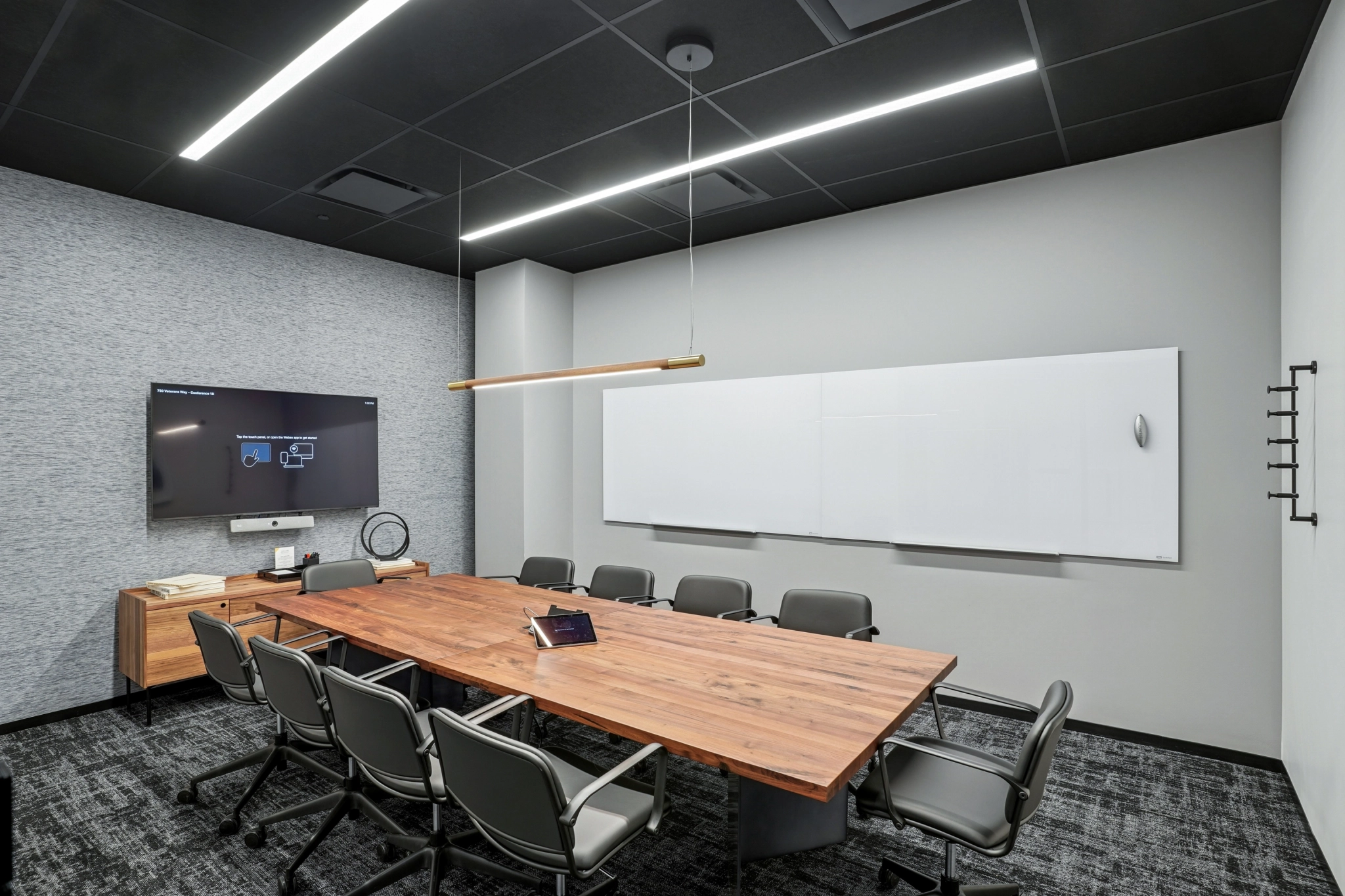 9 Meeting Rooms