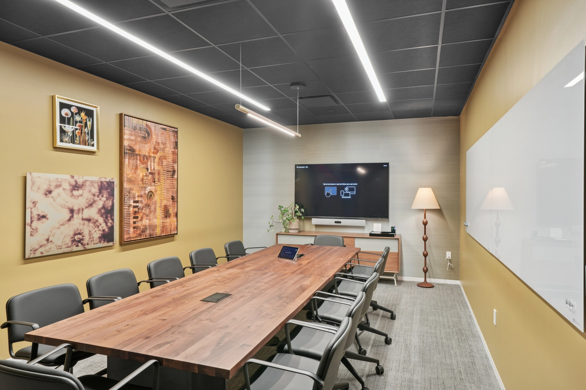6 Meeting Rooms