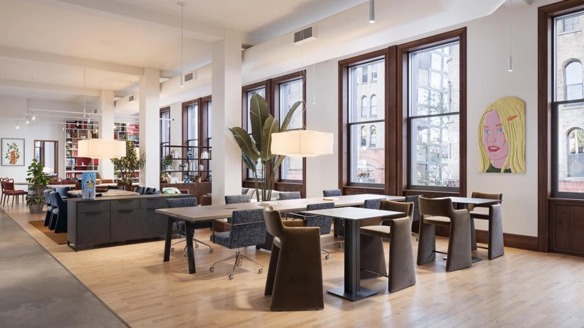 Comfy Common Lounges