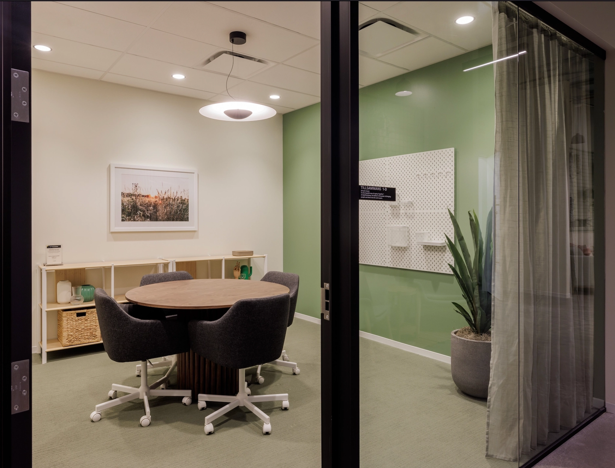 A conference room in San Francisco with a table and chairs for meetings.